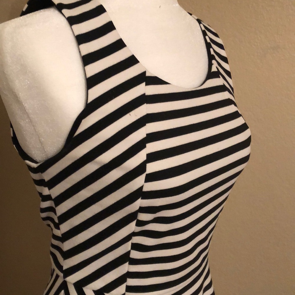 Black and white striped dress - Picture 2 of 4